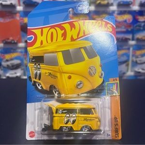 Hot Wheels Kool Kombi Moon Eyes -  2022 HW Surfs Up VHTF